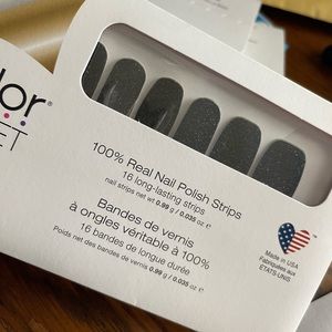 Color street nail polish strips